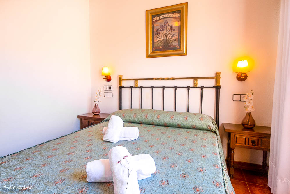 Hotel en Berlanga La Colegiata en Posada Los Leones cama